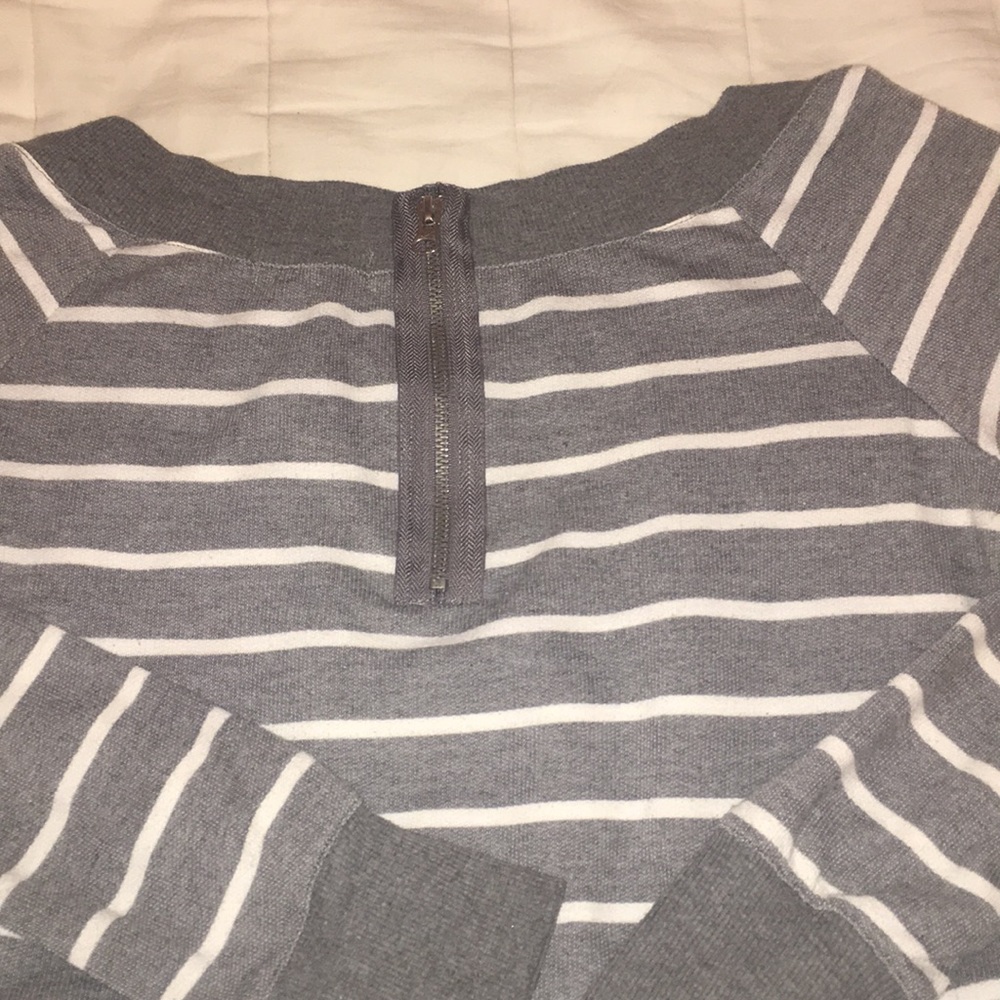 Sweater - Picture 2 of 2